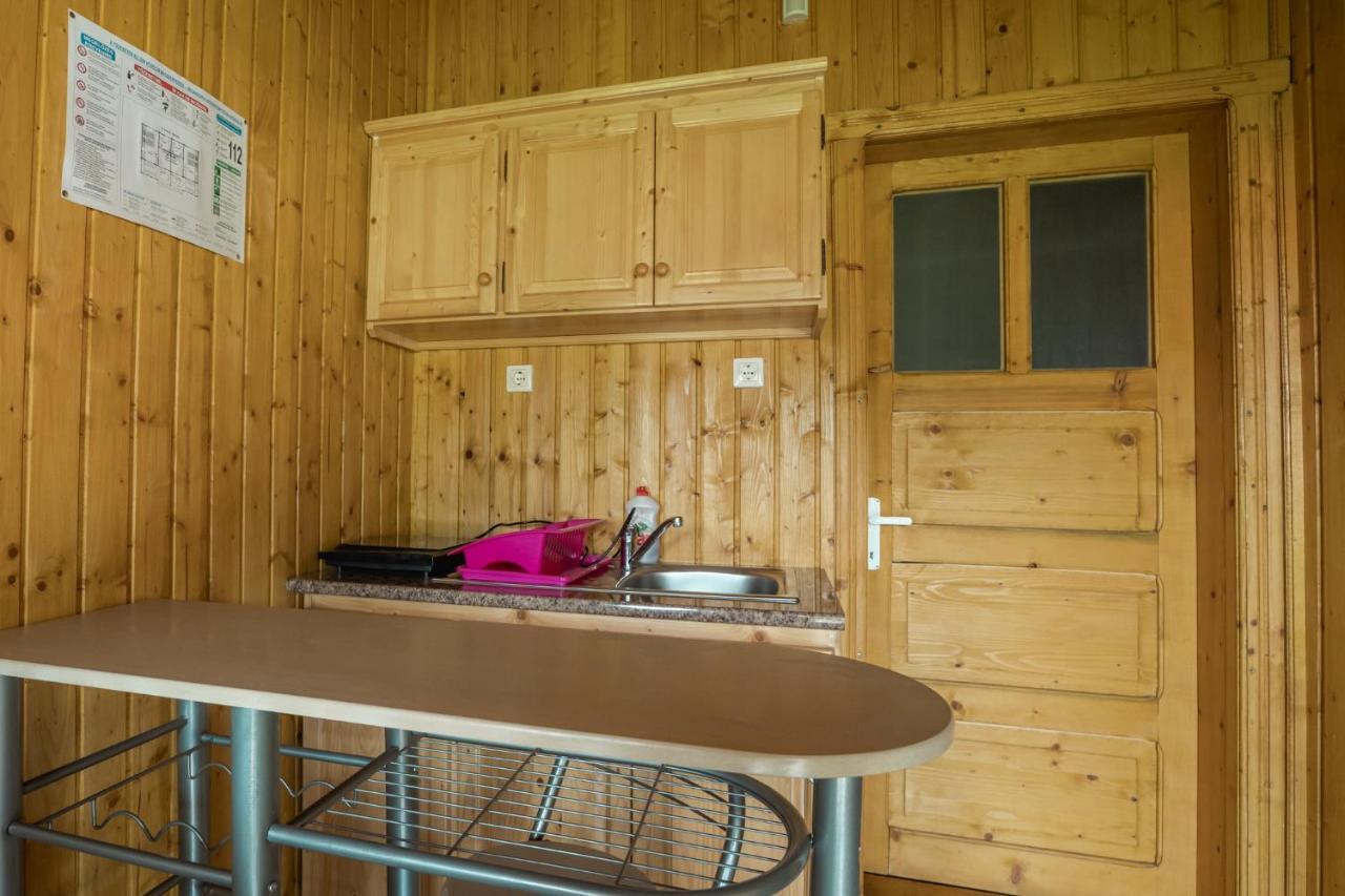Biotour Camping & Restaurant Ghimes-Faget ภายนอก รูปภาพ